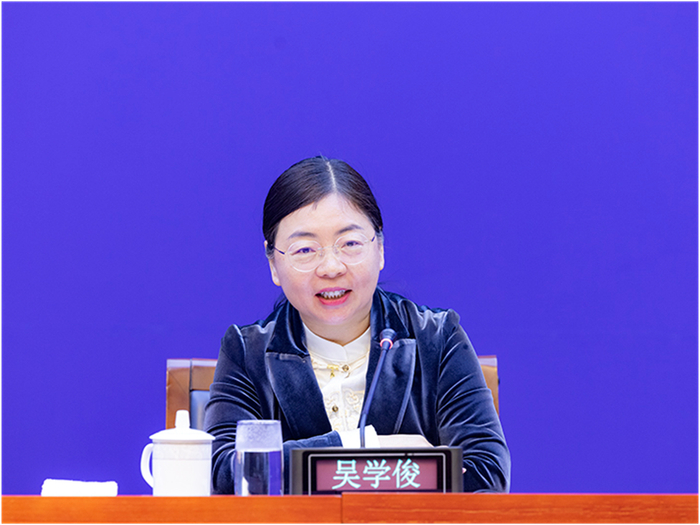 黔南州委常委、州政府副州长吴学俊