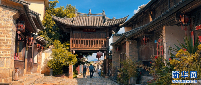 云南驿古镇街景（10月28日摄）。新华网发（刘东 摄）