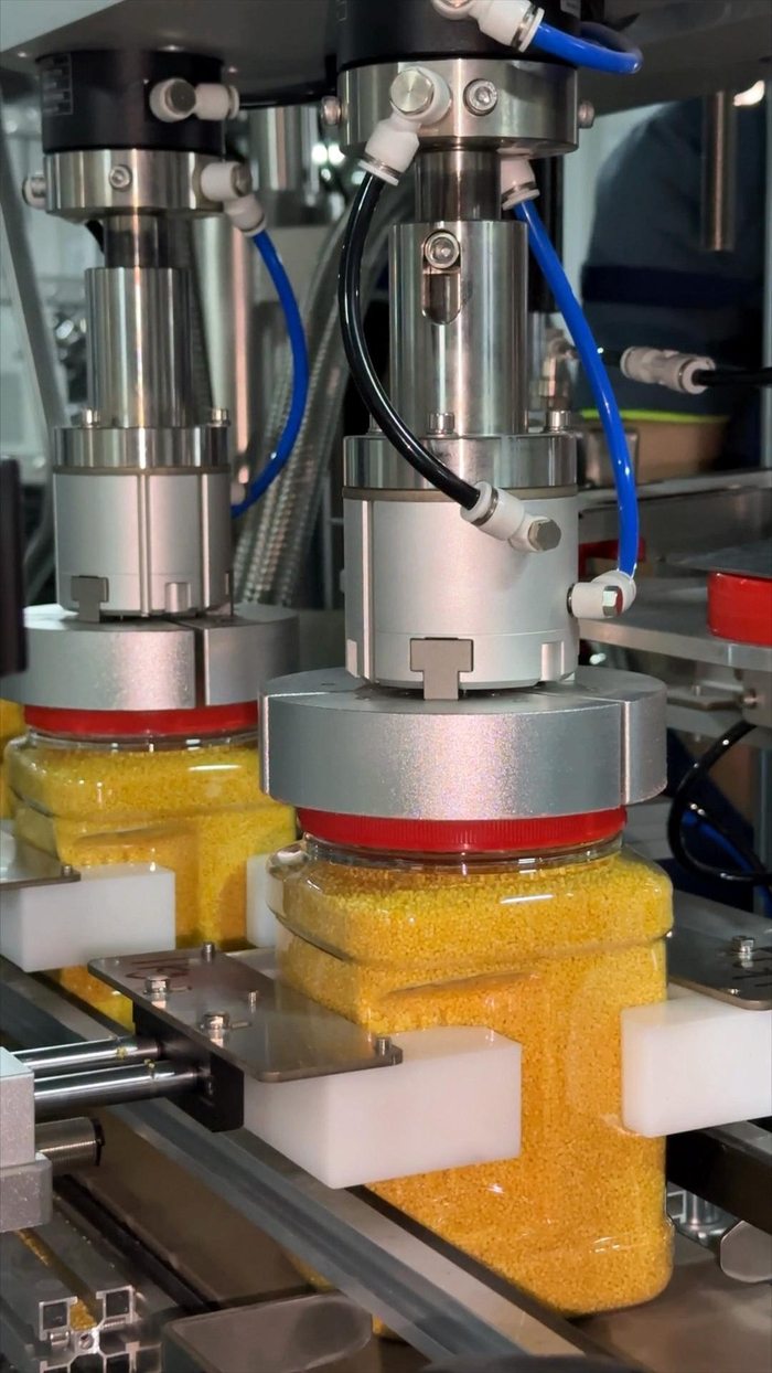 50年代10块钱相当于现在多少 不同年代物价对比分析