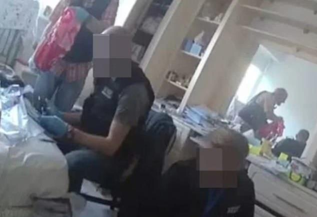 ▲警方突袭钱志敏豪宅