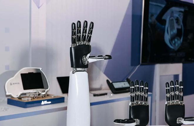 ▲瑞声科技灵巧手方案