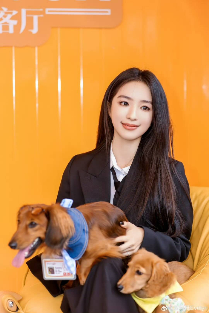 翁青雅 图据翁青雅微博