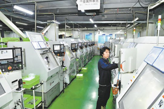　　春立智慧工厂。唐建摄