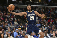 你得站出来！墨菲半场11中6&amp;三分7中4砍16分2助 次节独揽13分