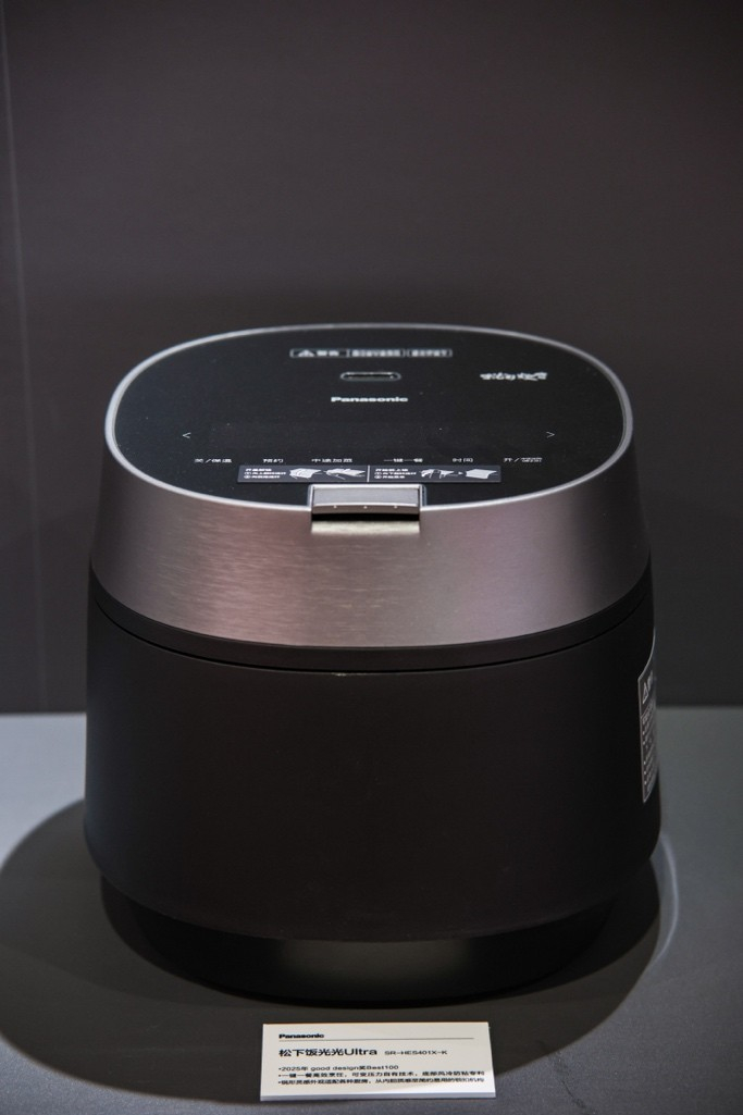 图：松下电饭煲饭光光Ultra