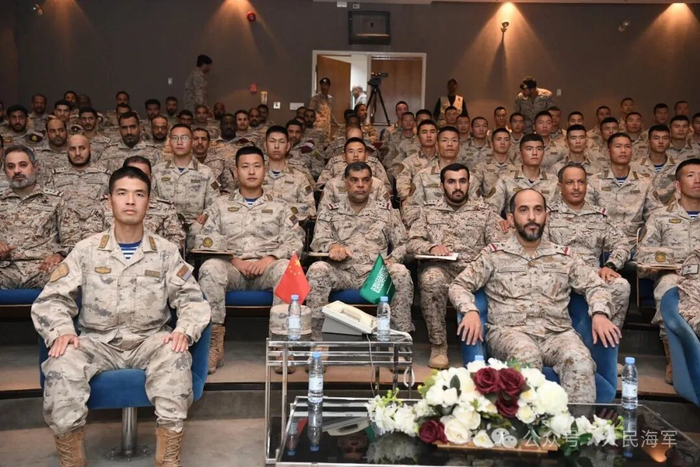 ▲沙特阿拉伯海军东部舰队第1特战大队营区举行开幕式