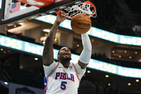 先发级表现！德拉蒙德半场6中5砍10分9篮板 抢4个前场板&amp;送出2帽