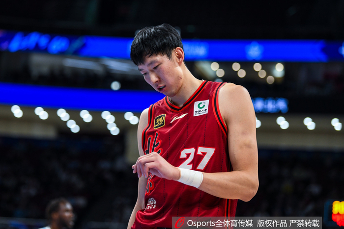 统治篮下助四川小组赛全胜!周琦:淘汰赛不容有失_抓站_新浪竞技风暴_新浪网