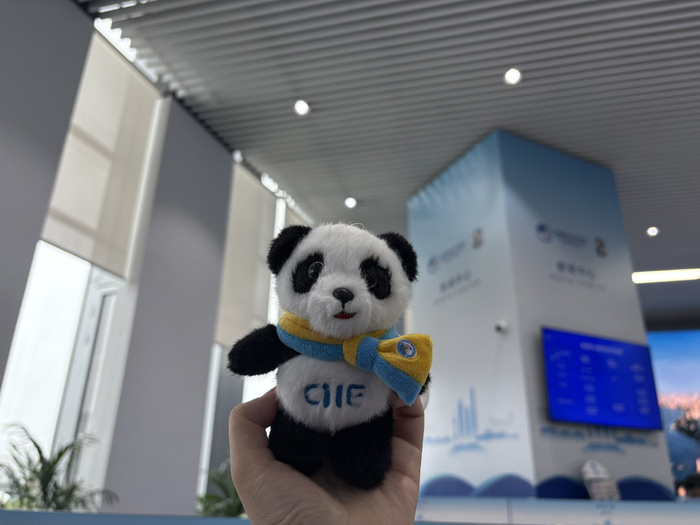 图为“进宝”玩偶（记者 杨溢仁摄）