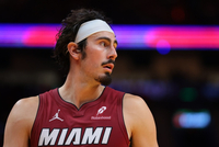 斯波：哈克斯无所畏惧 对手必须一个人甚至还有协防去限制他