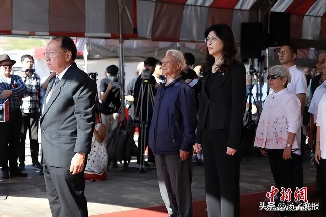 11月8日，“2025年50年代白色恐怖政治受难者追思慰灵大会”在台北马场町纪念公园举行。中新社记者 朱贺 摄