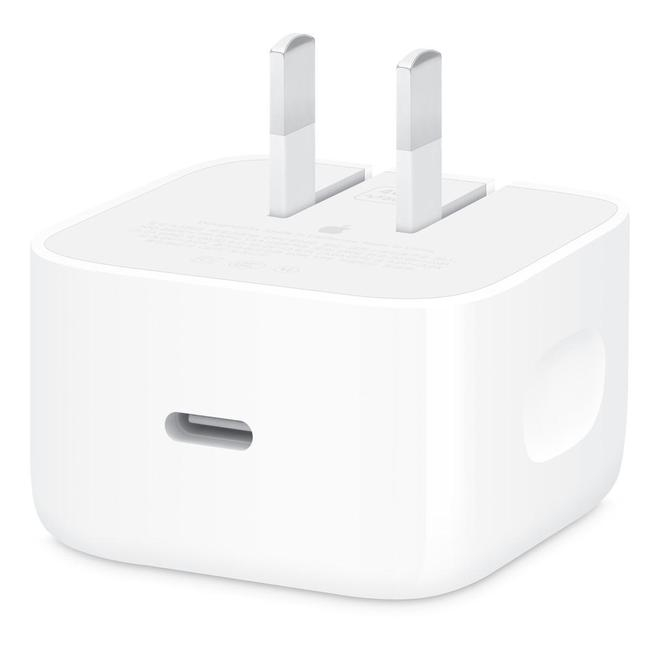 苹果 40W 动态电源适配器，被外界视作「激进升级」（来源：苹果）