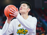 依旧稳定！胡金秋14中10&罚球4中4拿到24分 另有4板1助1帽