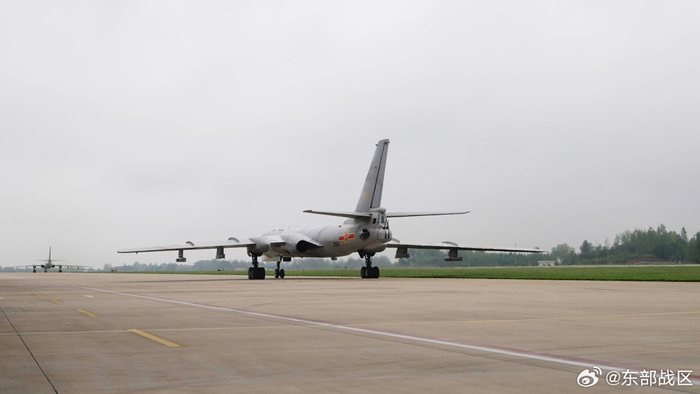 东部战区跨昼夜飞行训练磨砺胜战硬功
