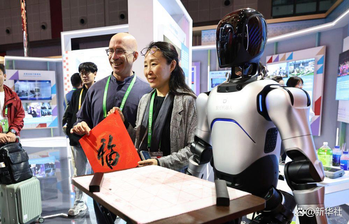 从“东方之约”到“世界机遇”：高水平开放的进博实践