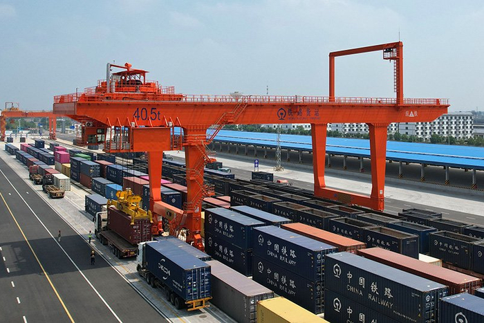 安徽（阜阳）铁路国际物流港。徐丹丹摄