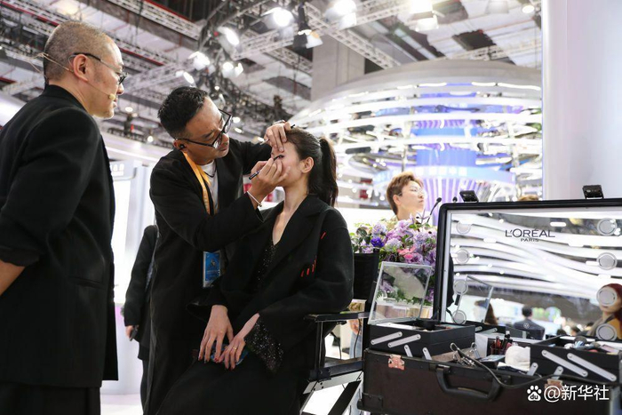 从“东方之约”到“世界机遇”：高水平开放的进博实践