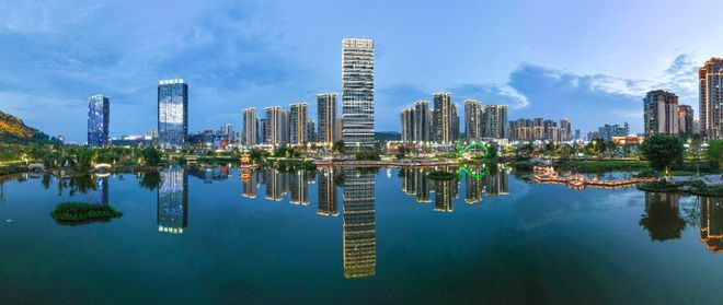 宜宾城市镜像/王宇摄
