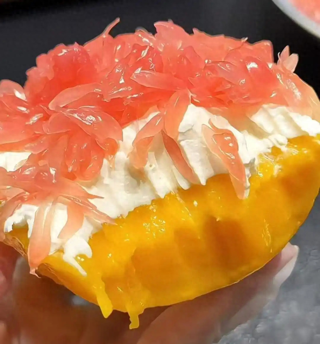 固体杨枝甘露，图源：潮新闻