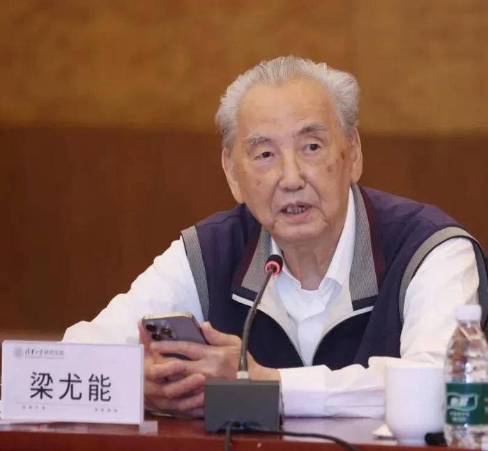 梁尤能。圖源：公眾號“清華大學(xué)研究生教育”