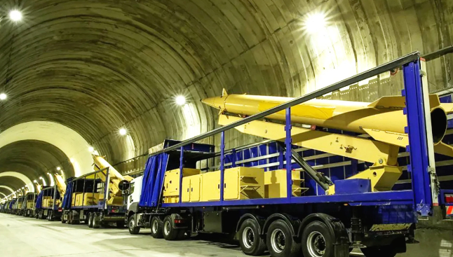 西方媒体炒作“伊朗加速生产导弹”：下一次冲突时，伊朗或将向以