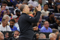 真要走？苏群：卢的发言让我不安 没揽责却似乎在说责任在管理层