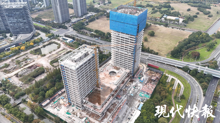 未来出行产业园项目封顶