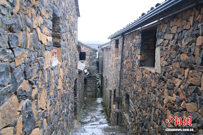 近日，乌石村一景。曹丹 摄