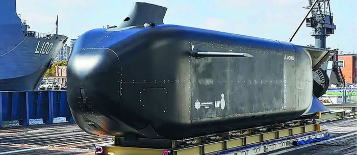 资料图：澳大利亚“幽灵鲨”无人潜艇（来源：解放军报）