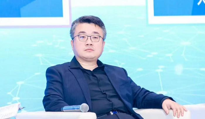 ▲面壁智能联合创始人兼首席科学家刘知远