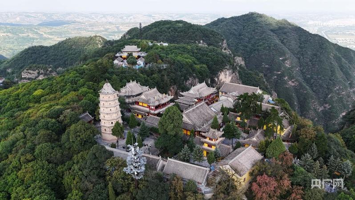 崆峒山一景（央广网记者 寇刚 摄）