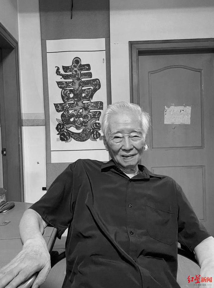 2024年，王火接受红星新闻记者采访