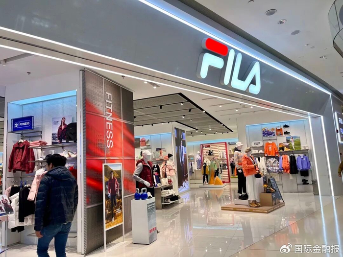 左宇/摄