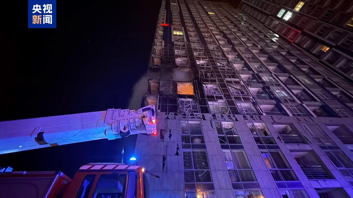 乌克兰基辅遭袭。图片来源：央视新闻