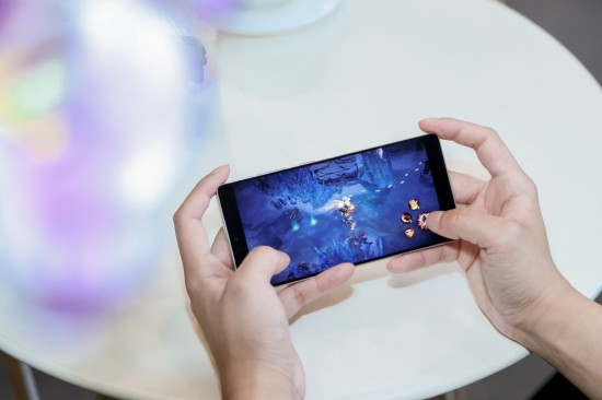 沉浸视效：屏幕技术的自我超越