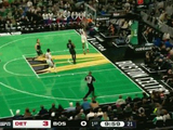 信手拈来！康宁汉姆保护篮板直接长传 杜伦到位起三步双手飞扣
