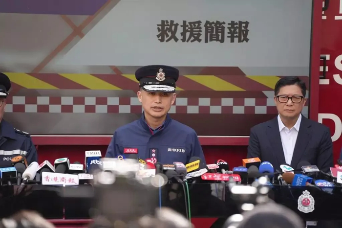 香港大火起因？为何不使用直升机、无人机、百米云梯车灭火？