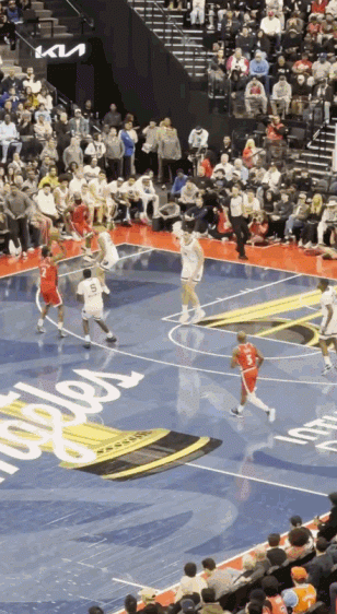 站出来了！小卡低位跳投&追身三分个人连拿5分