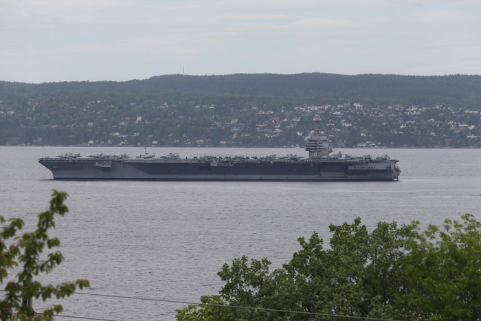 美国“福特”号航母。新华社记者 张玉亮 摄