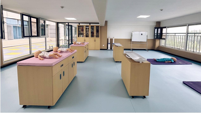 衡水市妇幼保健院婴幼儿卫生保健实训室。（上海幼之乐/供图）