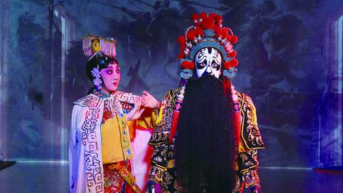 《霸王别“机”》首演现场。受访者供图