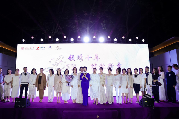 ֯ȨӲ÷֮Ůй֯Ů誵Ľ֮·