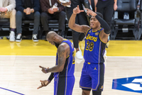 解说：如果八村没投进你会怎么说呢？我还是会Respect詹姆斯