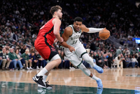 申京换字母？名记：火箭将申京视作未来核心 不会缩短建队周期