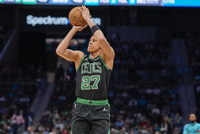 新无眉大侠？沃尔什近三战场均15.7分 命中率高达95% 三分83%