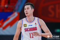 四川队最稳！李金效10中5&amp;三分5中2拿到17分3板