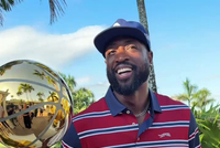 老詹得分上双纪录终结？韦德：这展现了他生涯的持续性