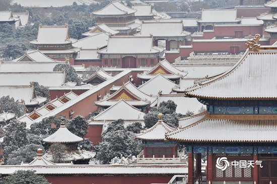 　　北京故宫雪景（图/王晓）