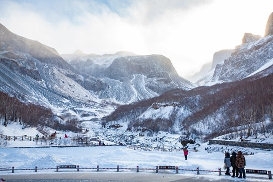 　　吉林长白山雪景