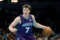 本赛季新秀20+场数榜：克尼佩尔11次第一 弗拉格第二 鹈鹕2人入围